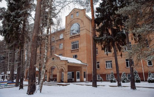 Пансионат для пожилых Сердца Поколений в Малаховке